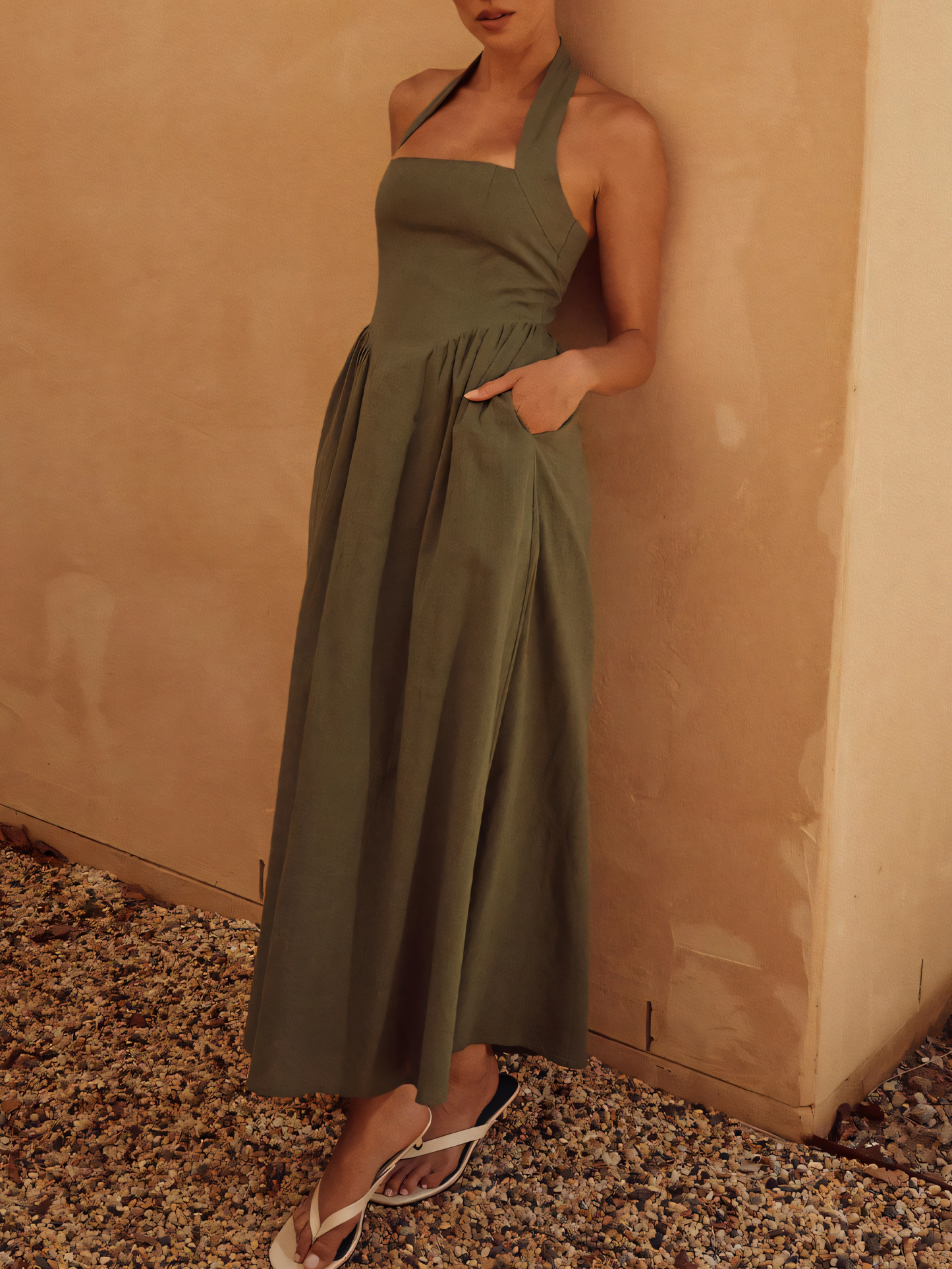 Hanging Neck Simple Maxi Dress