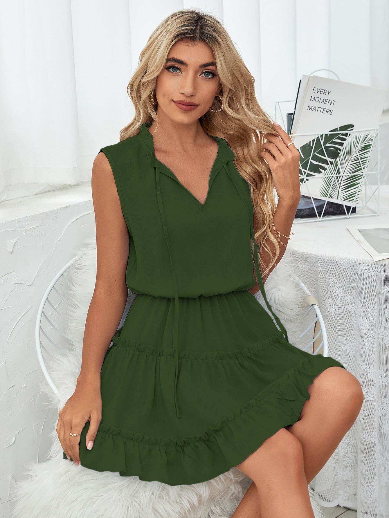 V-neck Loose Solid Color Sleeveless Mini Dress