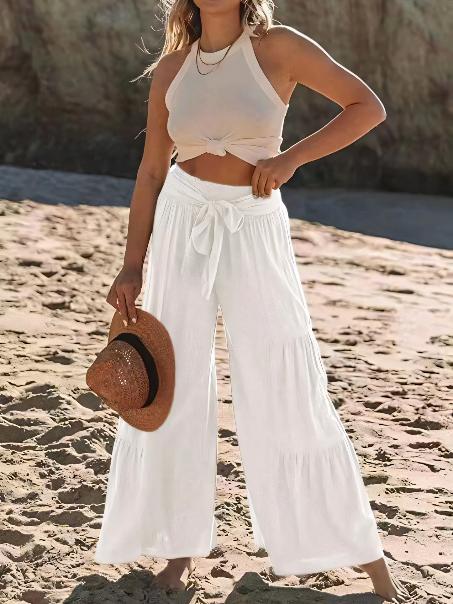 Strappy High-waisted Pleated Loose-fitting Pants