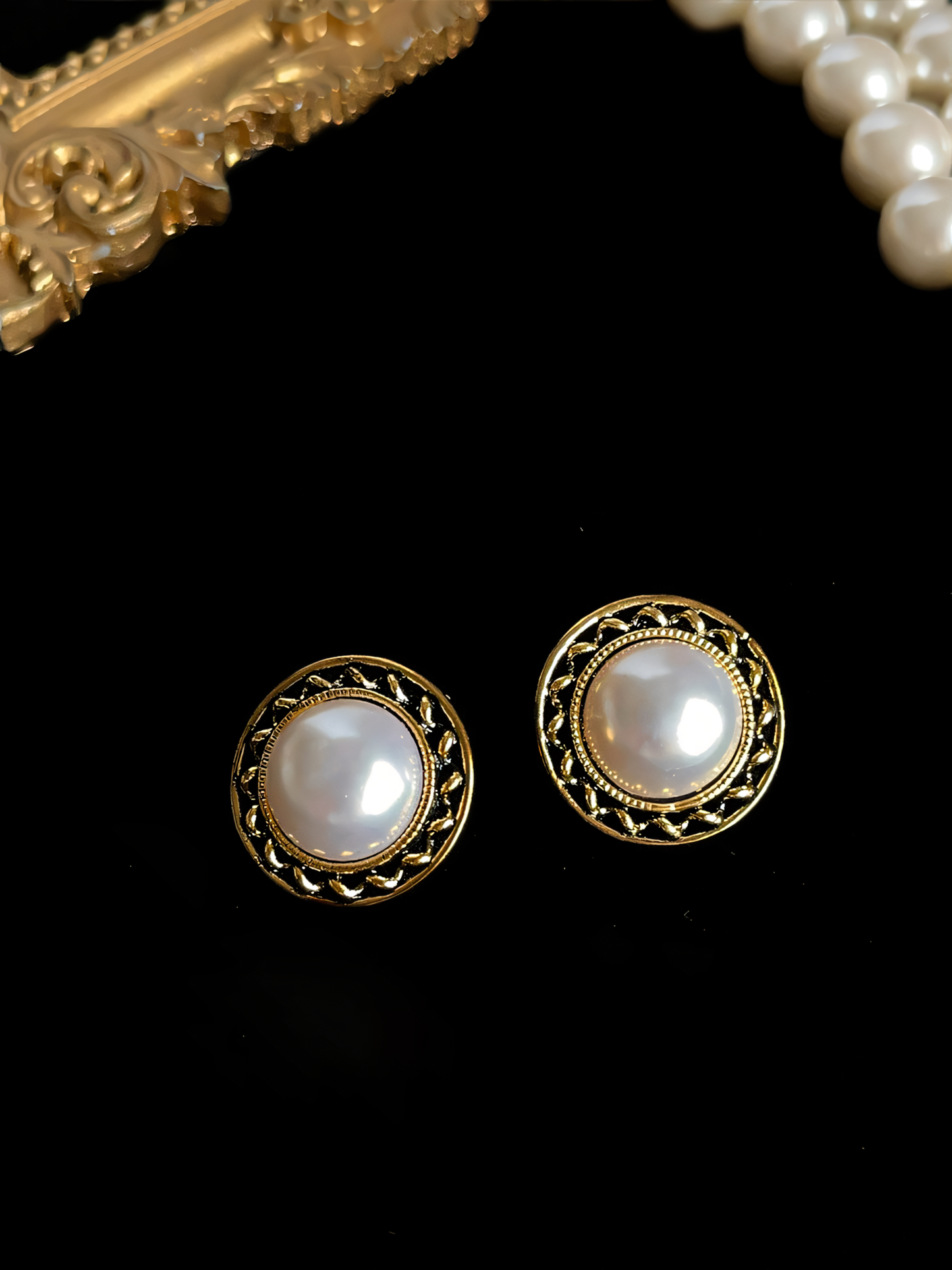Vintage Round Pearl Earrings
