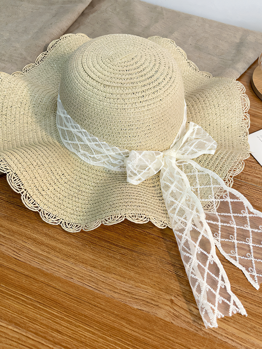 Wavy Edge Straw Lace Tie Beach Sun Hat