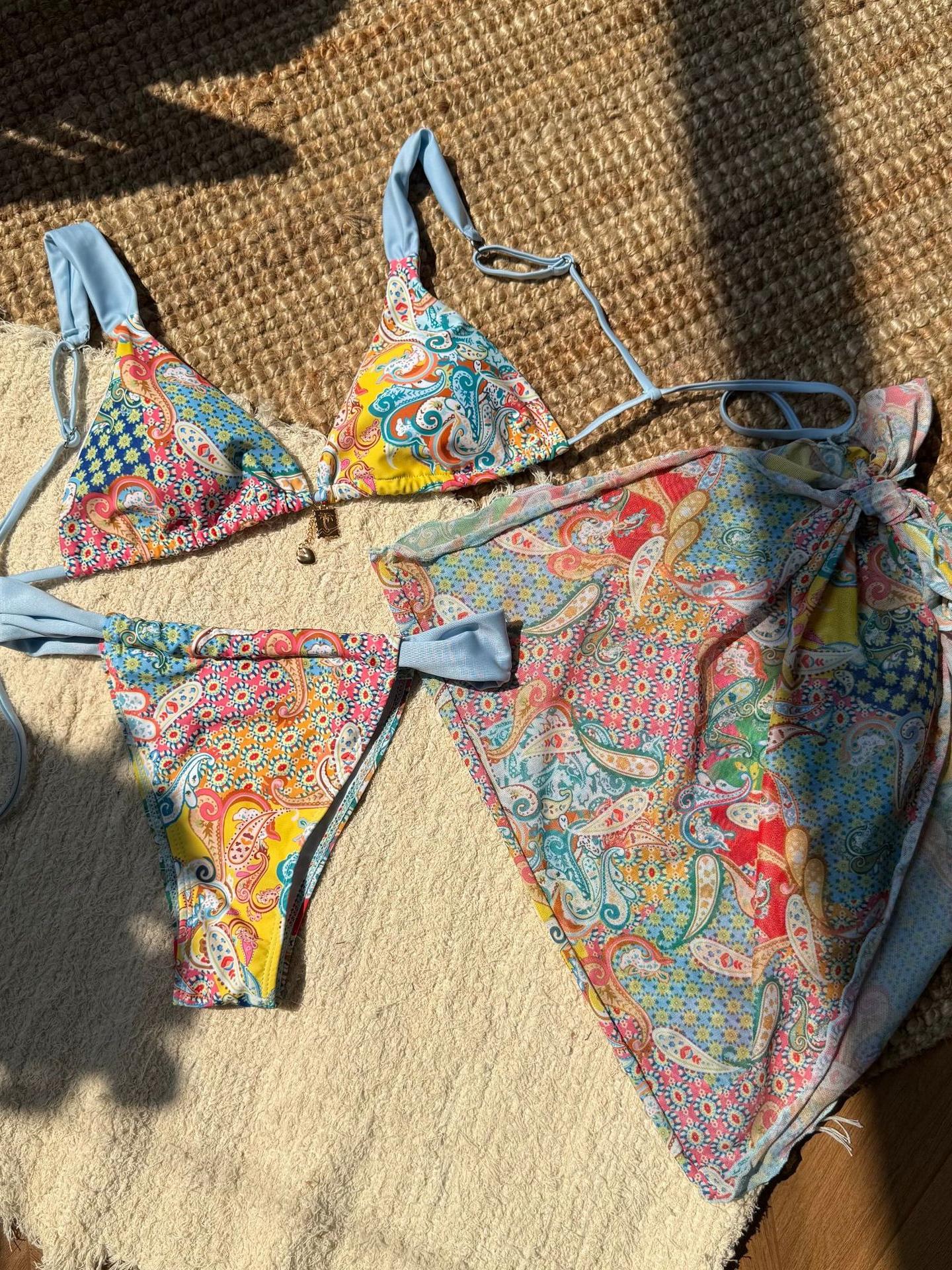 Colorful Ruffled Hem Bikini Three Piece Set