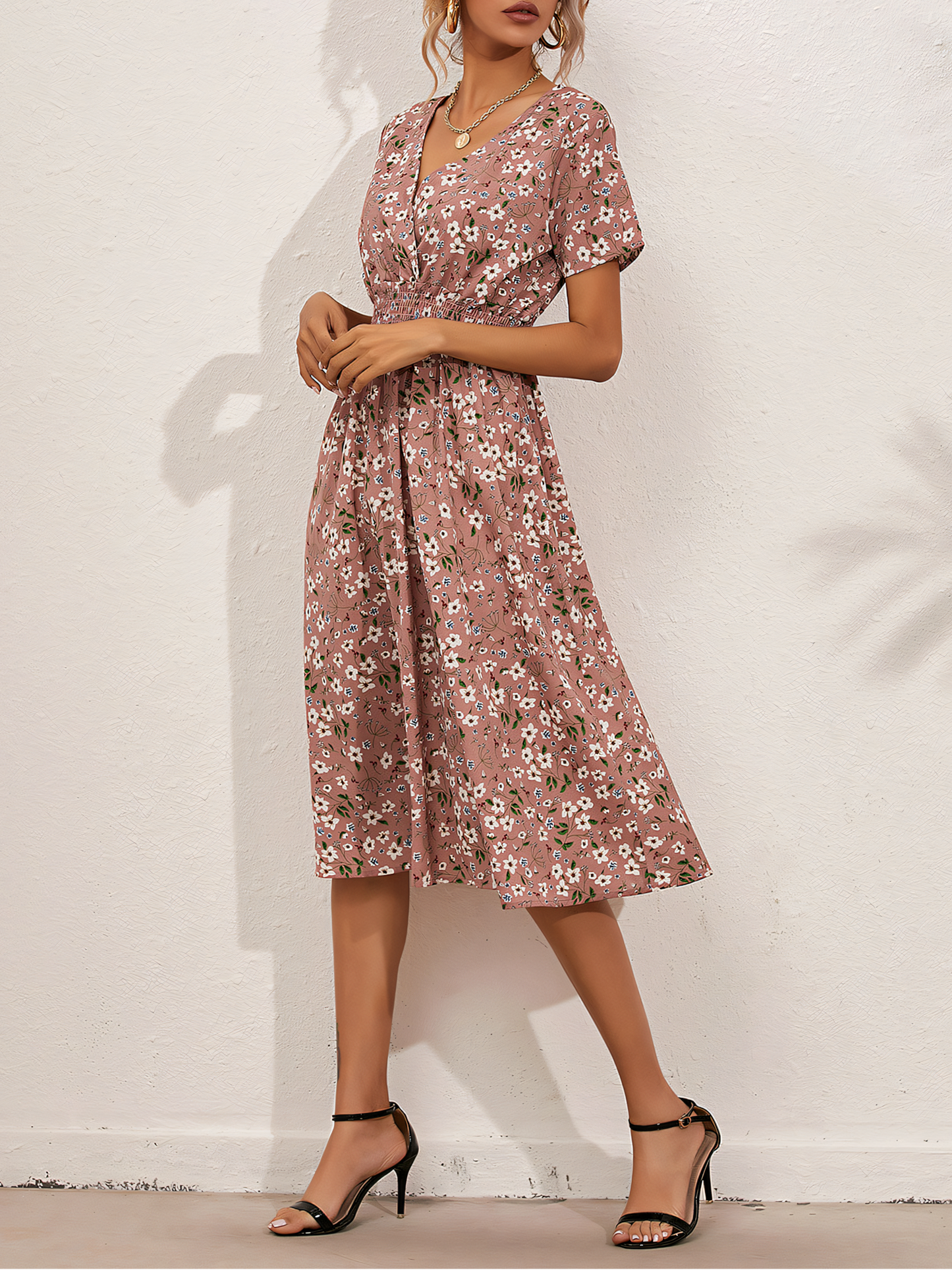 Floral Print Short-sleeved Midi Dress