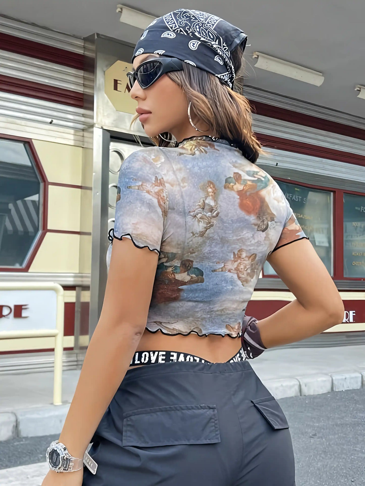 Blue Elegant Mesh Printed Rolled T-Shirt