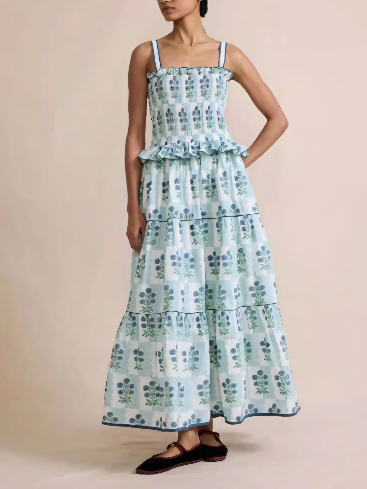 Wave-edged Floral Maxi Dress
