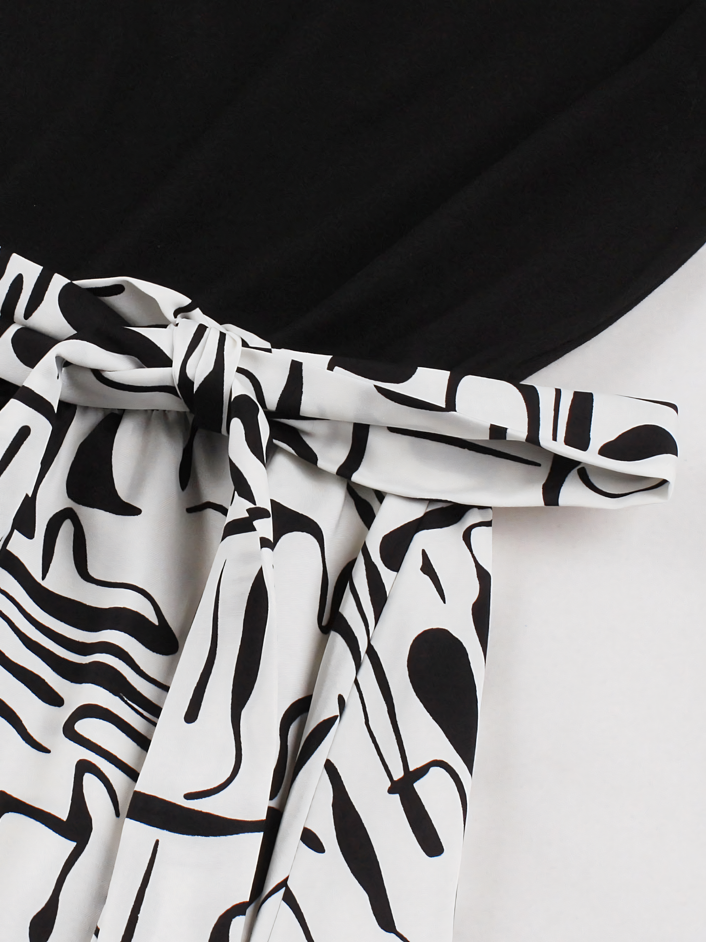 Black White  Vintage Midi Dress