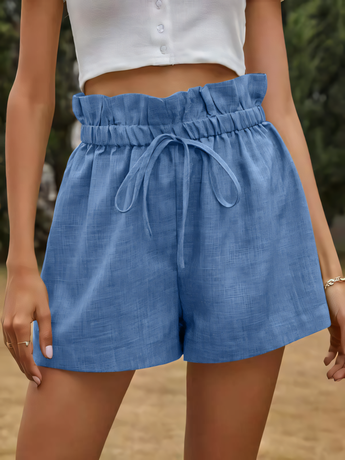 High-waisted Lace-up Loose-fitting Shorts