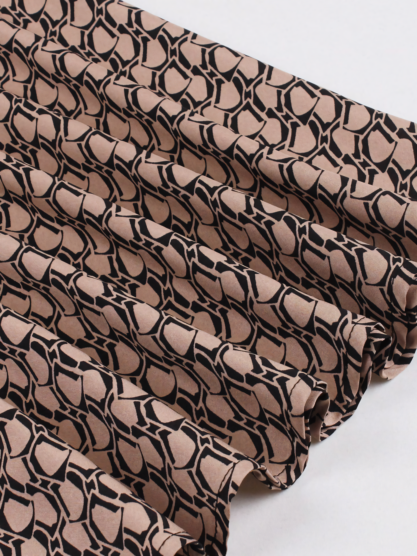 Khaki Print Patchwork Black V-neck Midi Dress