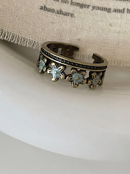 Vintage Butterfly Flower Ring