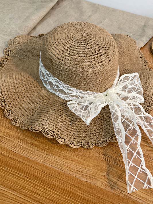 Wavy Edge Straw Lace Tie Beach Sun Hat