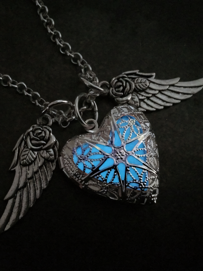 Rose Wing Luminous Necklace